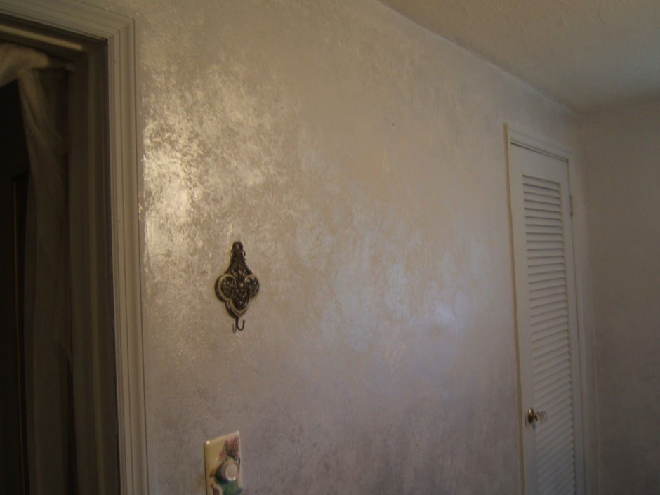 Краска с перламутровым эффектом для стен