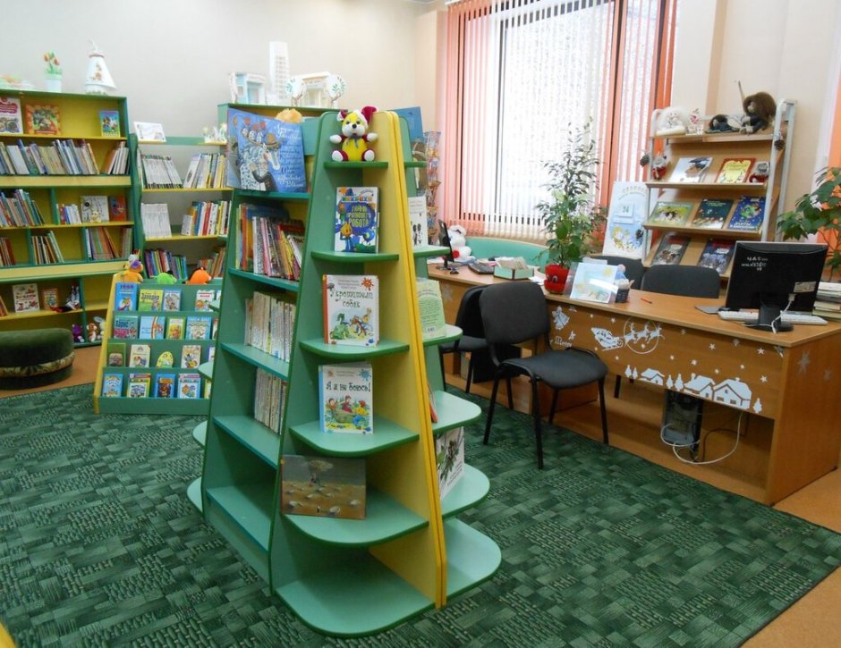 Стеллажи для детской библиотеки