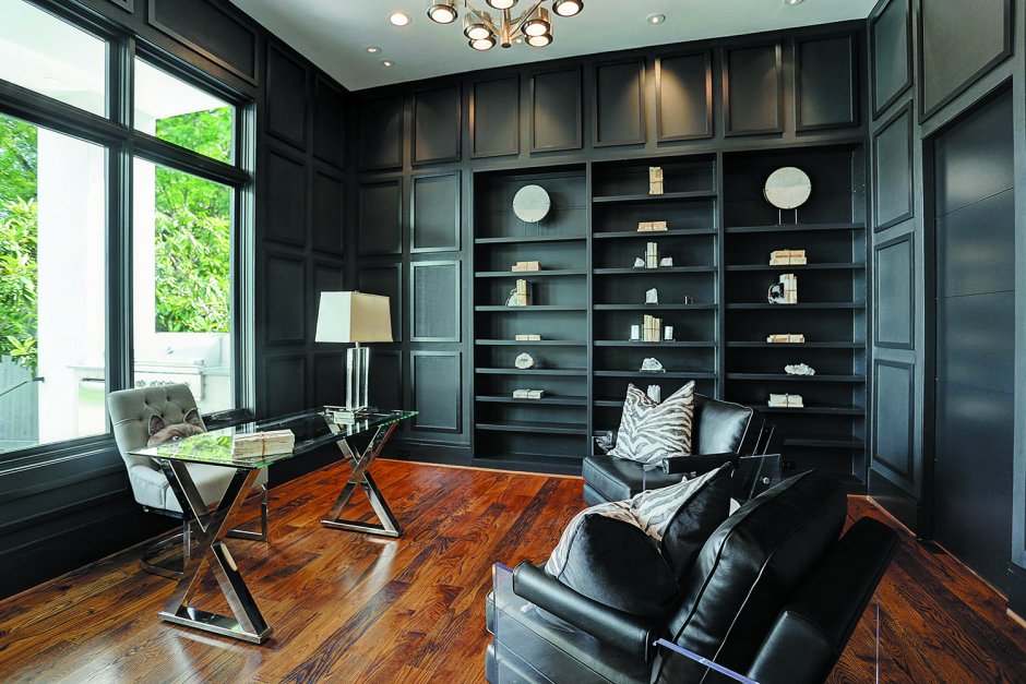 Темный интерьер