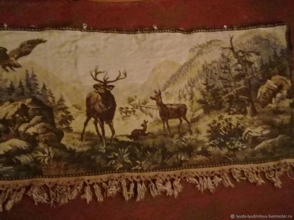 Советский настенный ковер с оленями