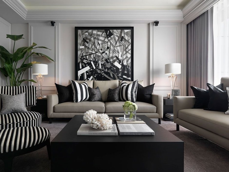 Комната с диваном