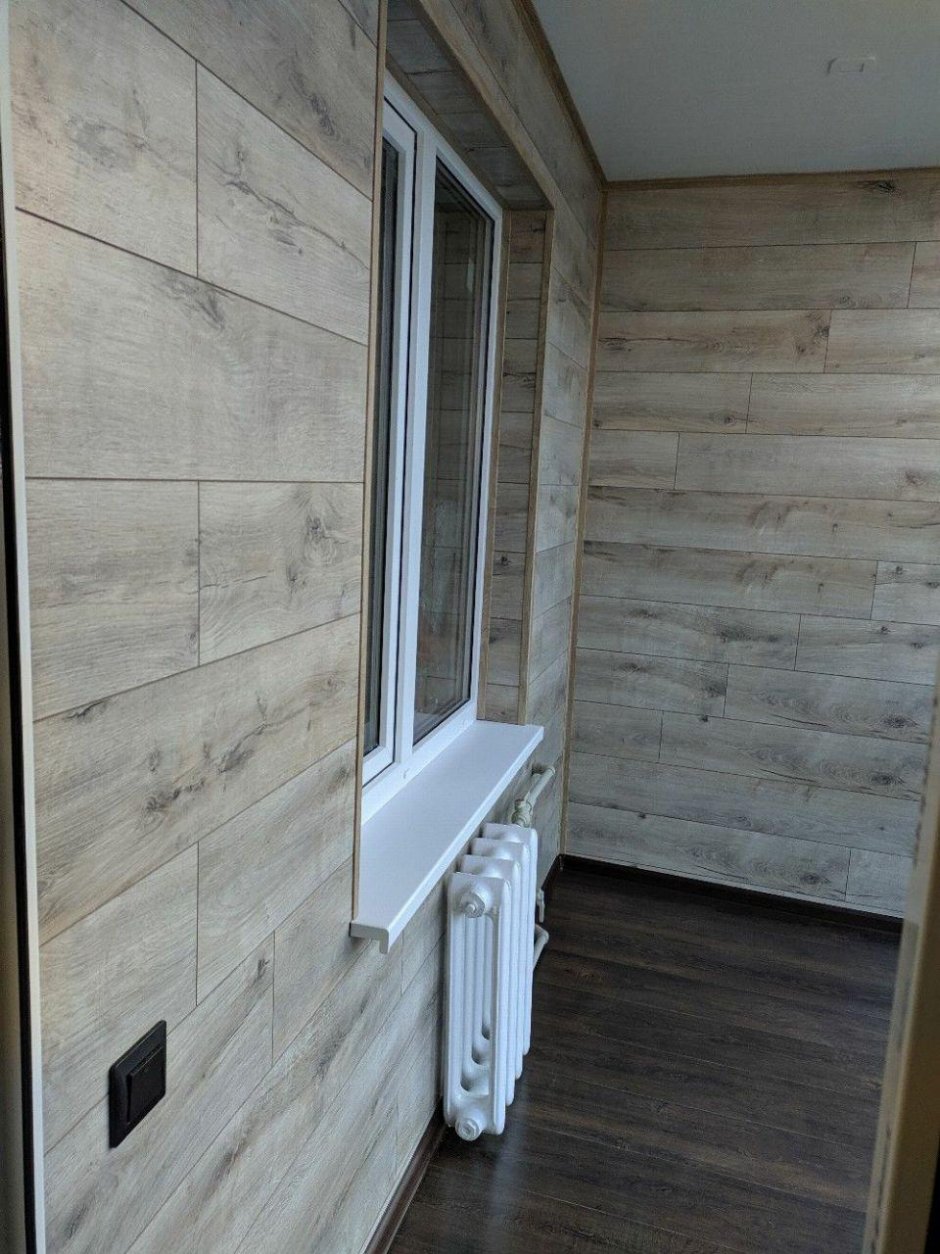 Лоджия в стиле Сканди