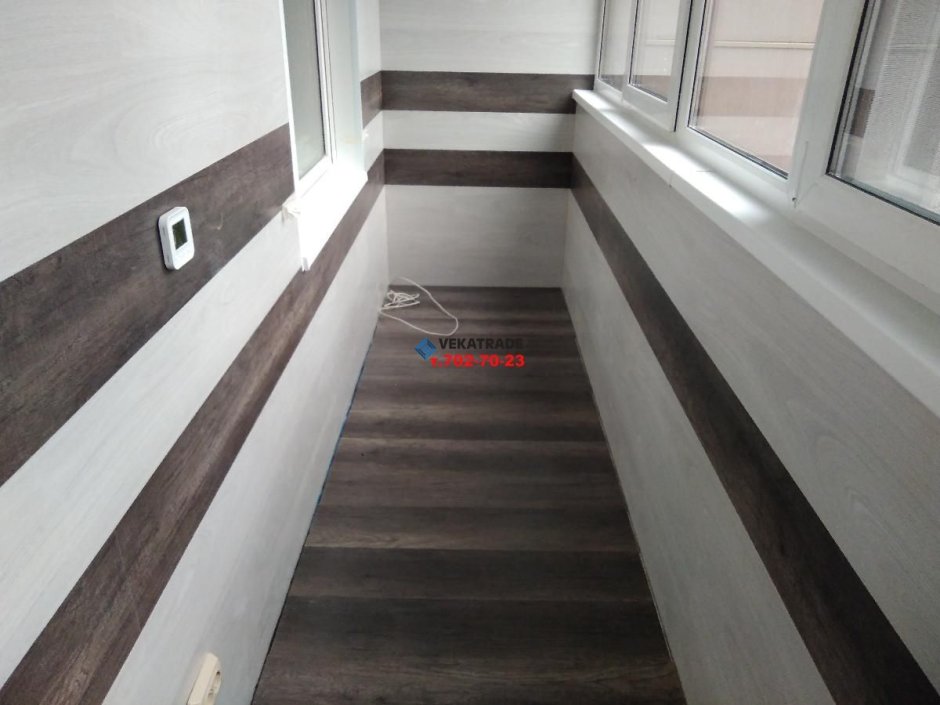 Отделка балкона