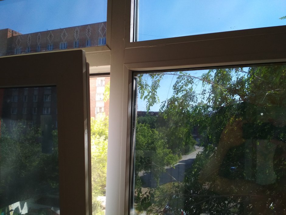 Тонированные панорамные окна