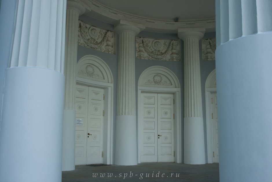 Петровский путевой дворец внутри