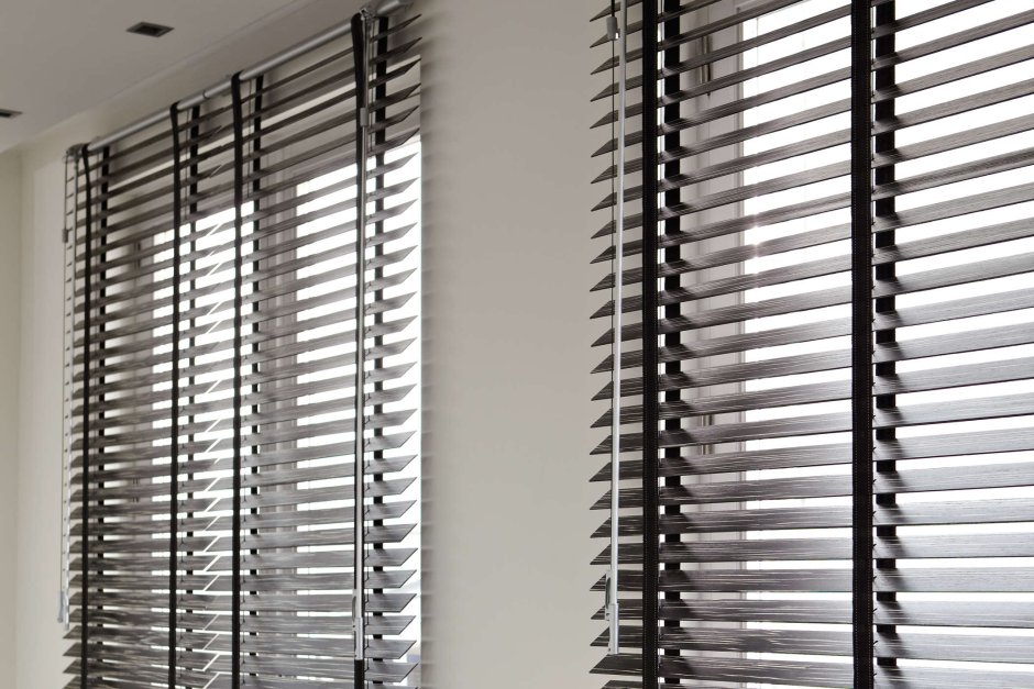 Blinds Curtains разница