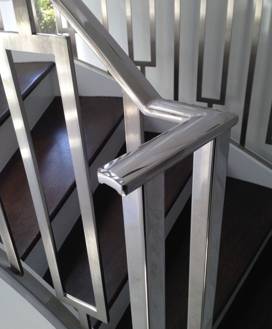 Алюминиевые перила для лестниц