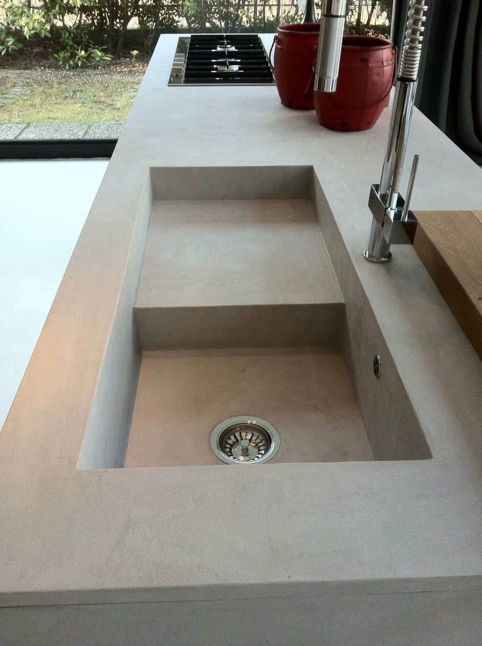Кухонная раковина из бетона