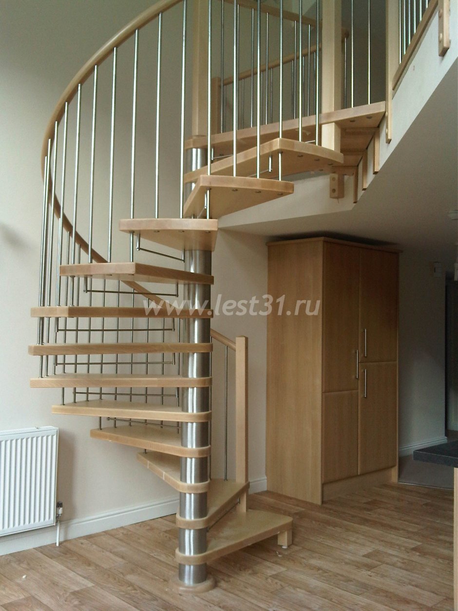 Винтовые мансардные лестницы