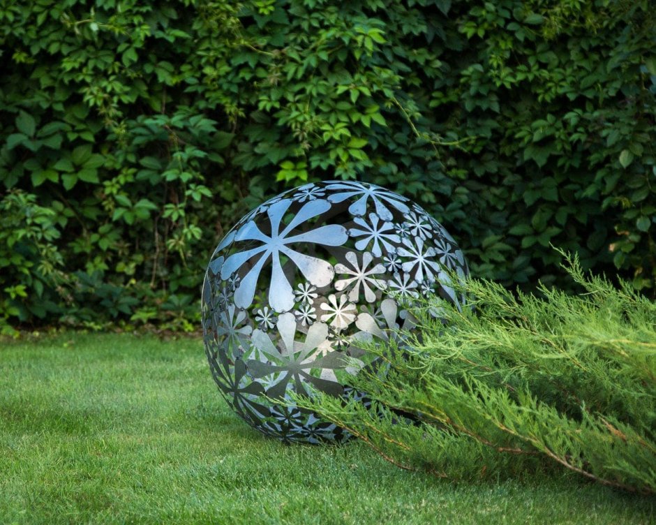 Ландшафтный декоративный шар