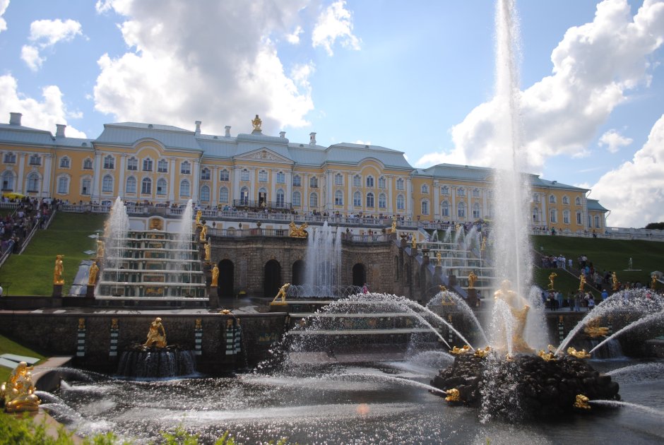 Большой Петергофский дворец, Петергоф