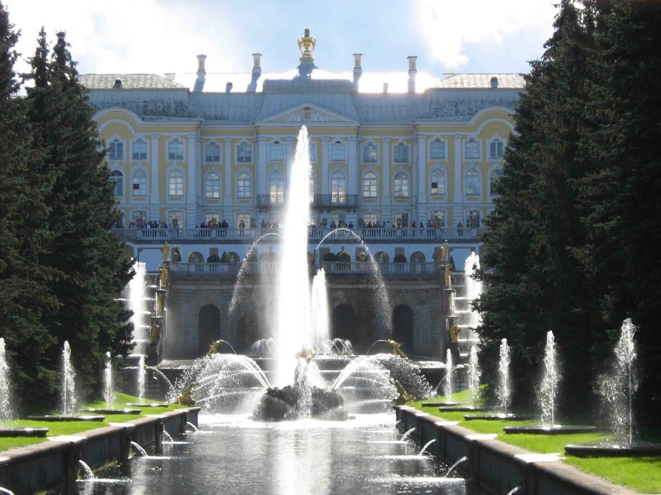 Петергоф зимний дворец