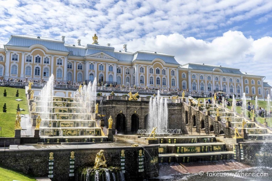 Петергоф в Санкт-Петербурге фонтаны Нижний парк