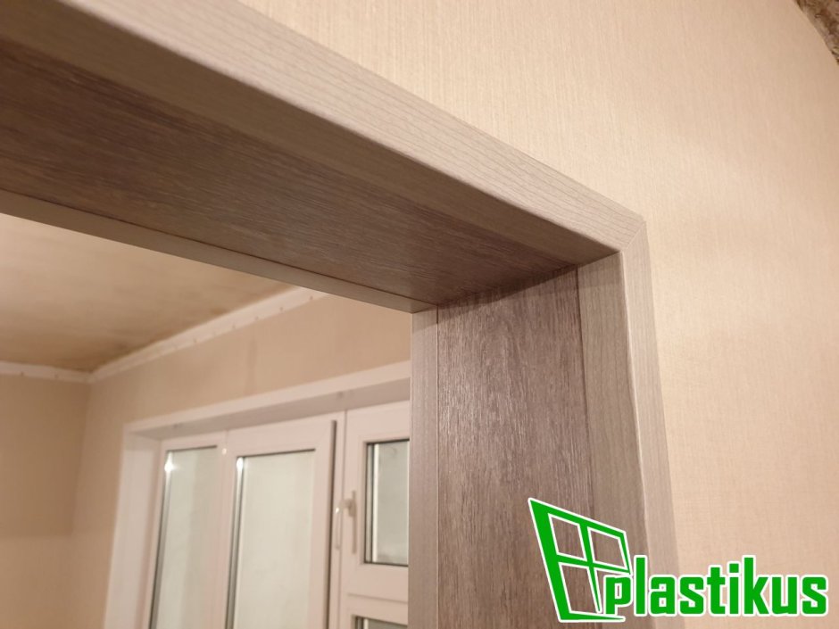 Деревянные откосы на входную дверь