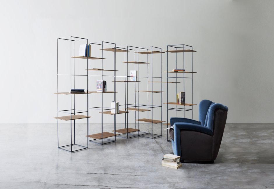 Книжный стеллаж Creative Brass Base