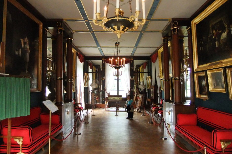 Спальня императрицы Жозефины во Дворце Мальмезон