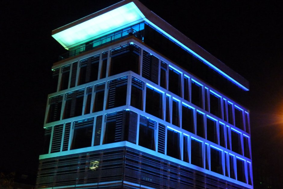 Подсветка офисных зданий
