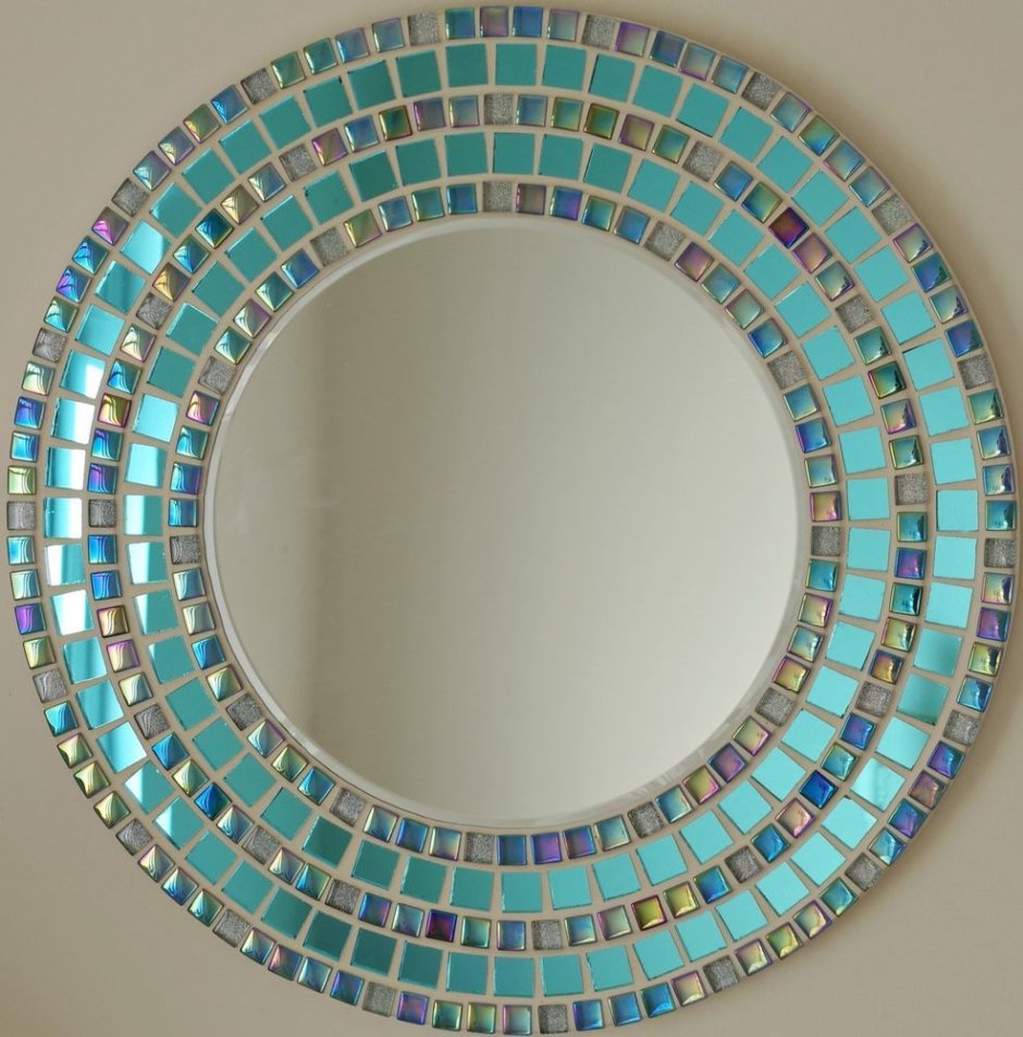Зеркало отделанное мозаикой