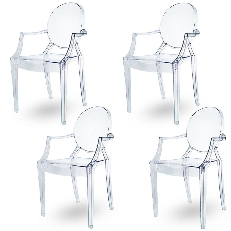 Прозрачные стулья в интерьере гостиной