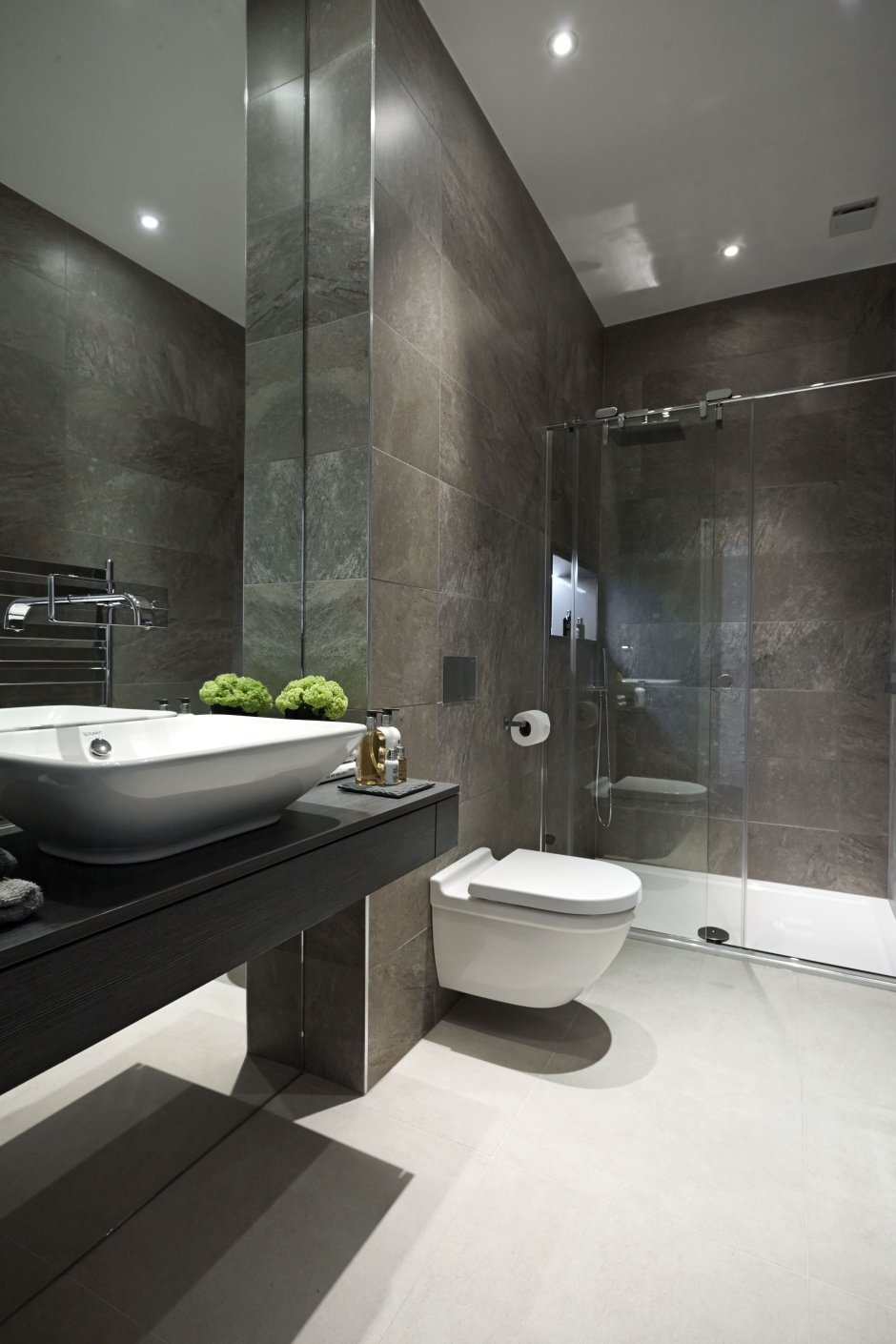 Ванная в современном стиле мраморная