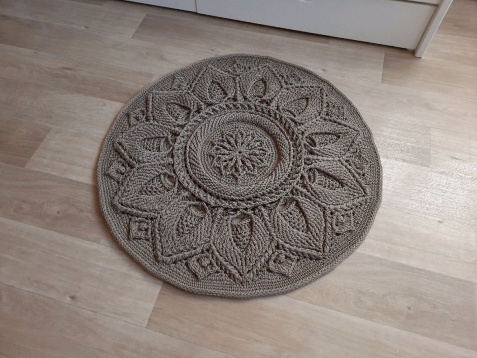 Вязаный ковер джут круглый