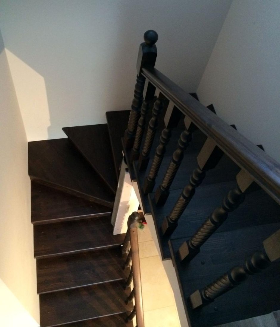 Что такое косоур и тетива лестницы