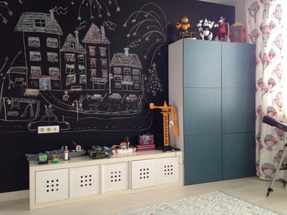 Грифельная стена в детской