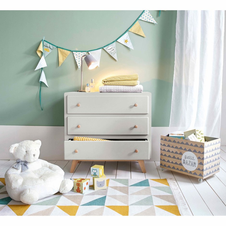 Комод в детскую комнату