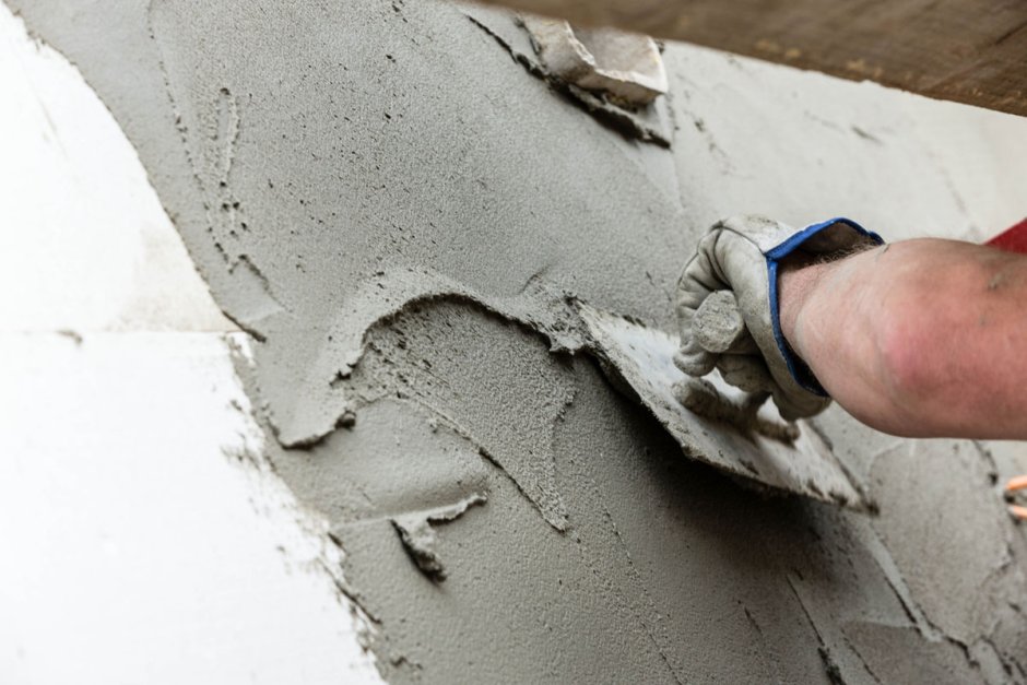 Оштукатуривание стен своими руками цементным раствором