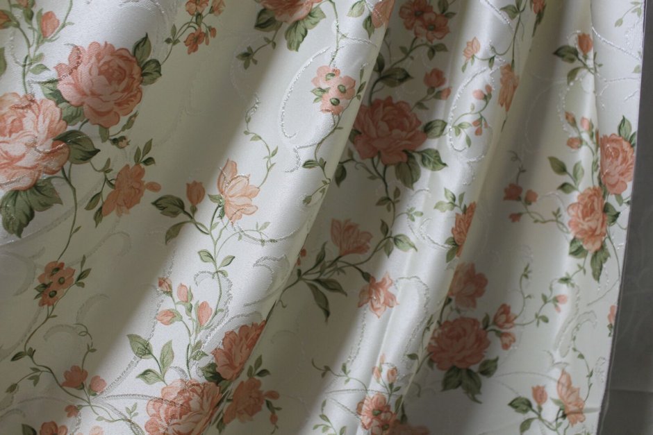 Ткань для штор с розами