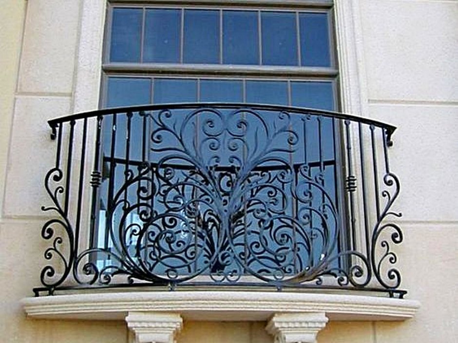 Кованые решетки на балкон