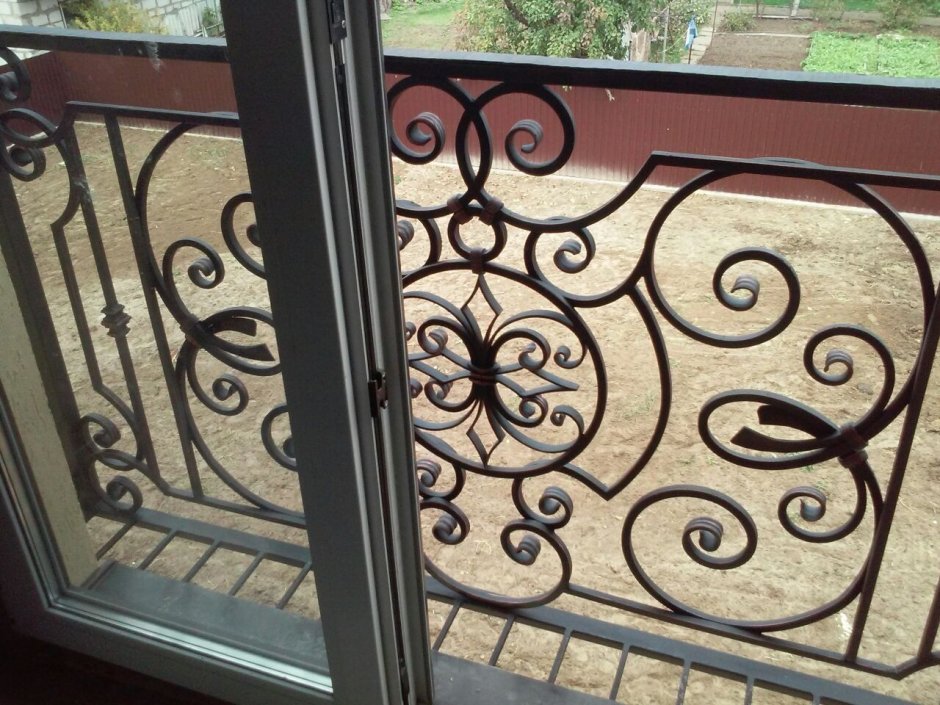 Фото металлоконструкции решетки на окна навесы двери ворота