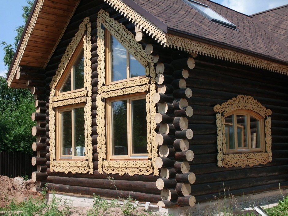 Деревянный дом с двусветной гостиной