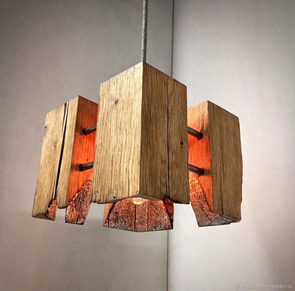 Необычные деревянные светильники