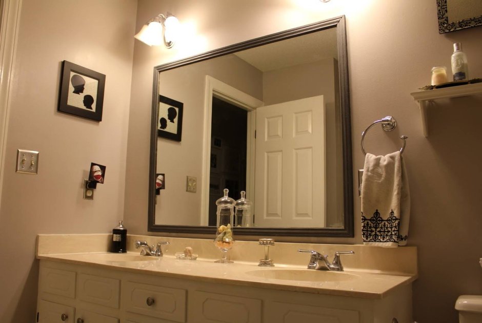 Большие зеркала в ванной комнате