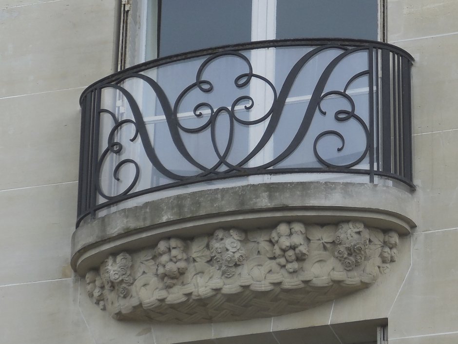 Кованые маленький французский балкончик
