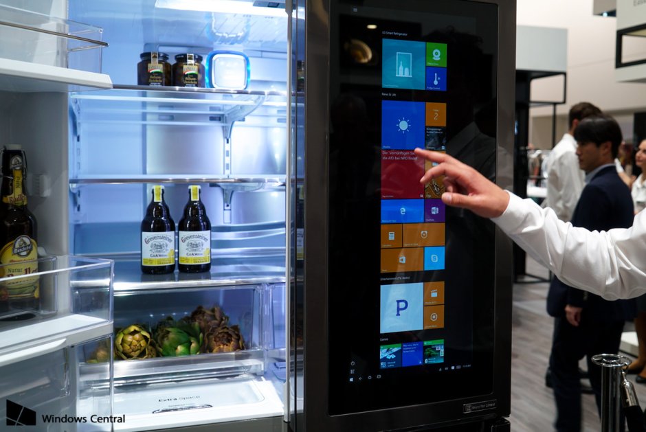 LG Smart Refrigerator холодильник