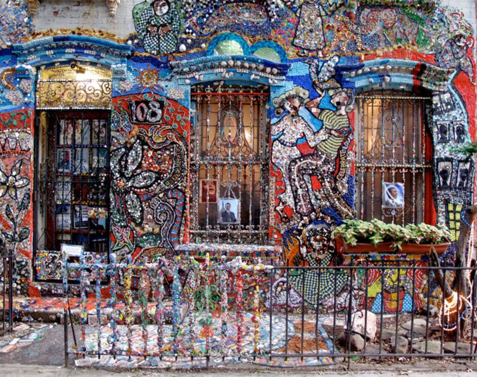 Стеклянная мозаика на фасаде