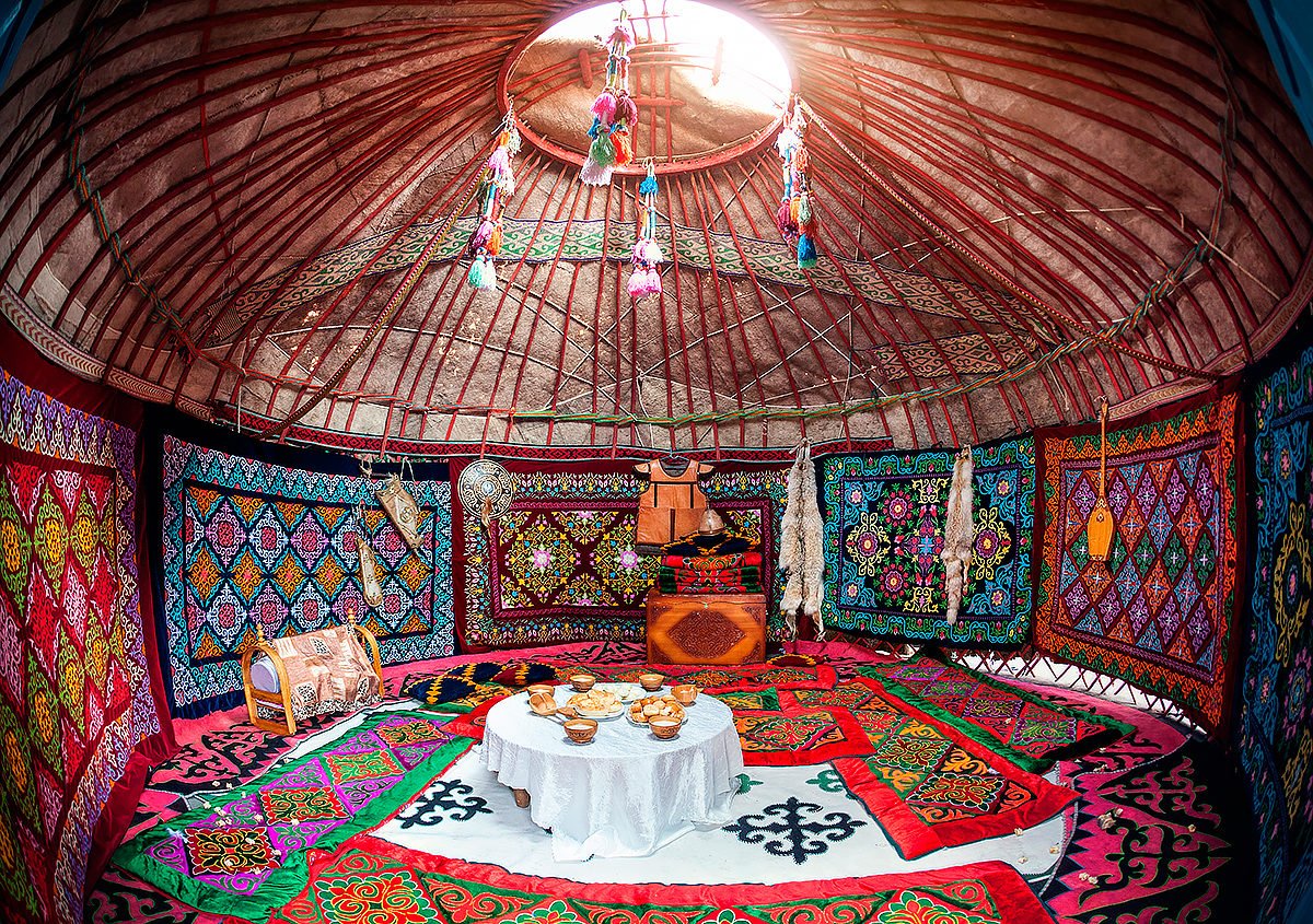 Казахская юрта убранство внутри