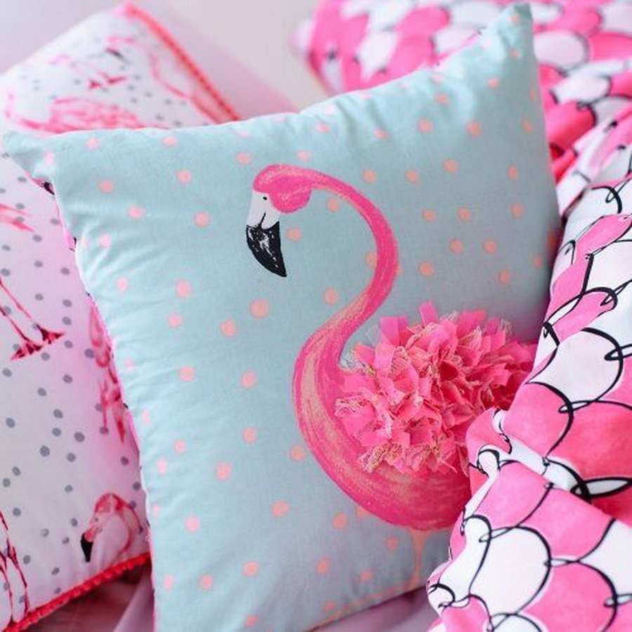 Подушка розовый Фламинго