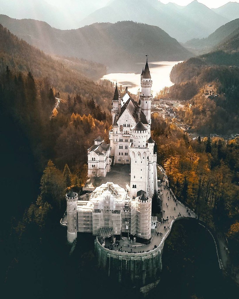 Нойшванштайн Бавария лето