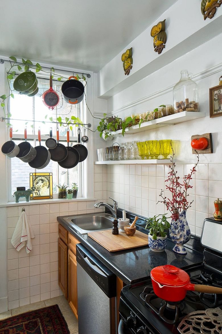 Рейлинг на небольшой кухне