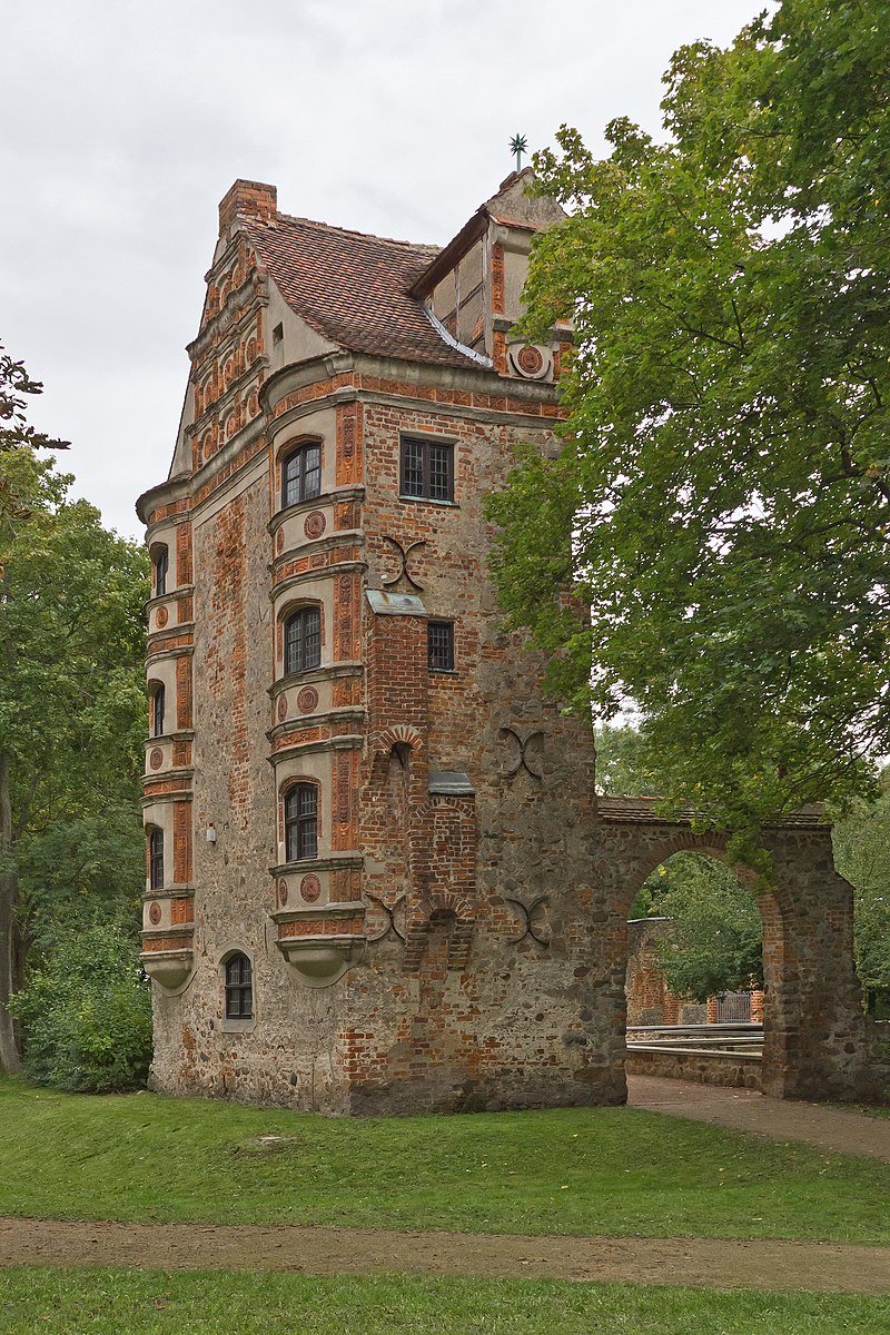 Замок ушаково бранденбург