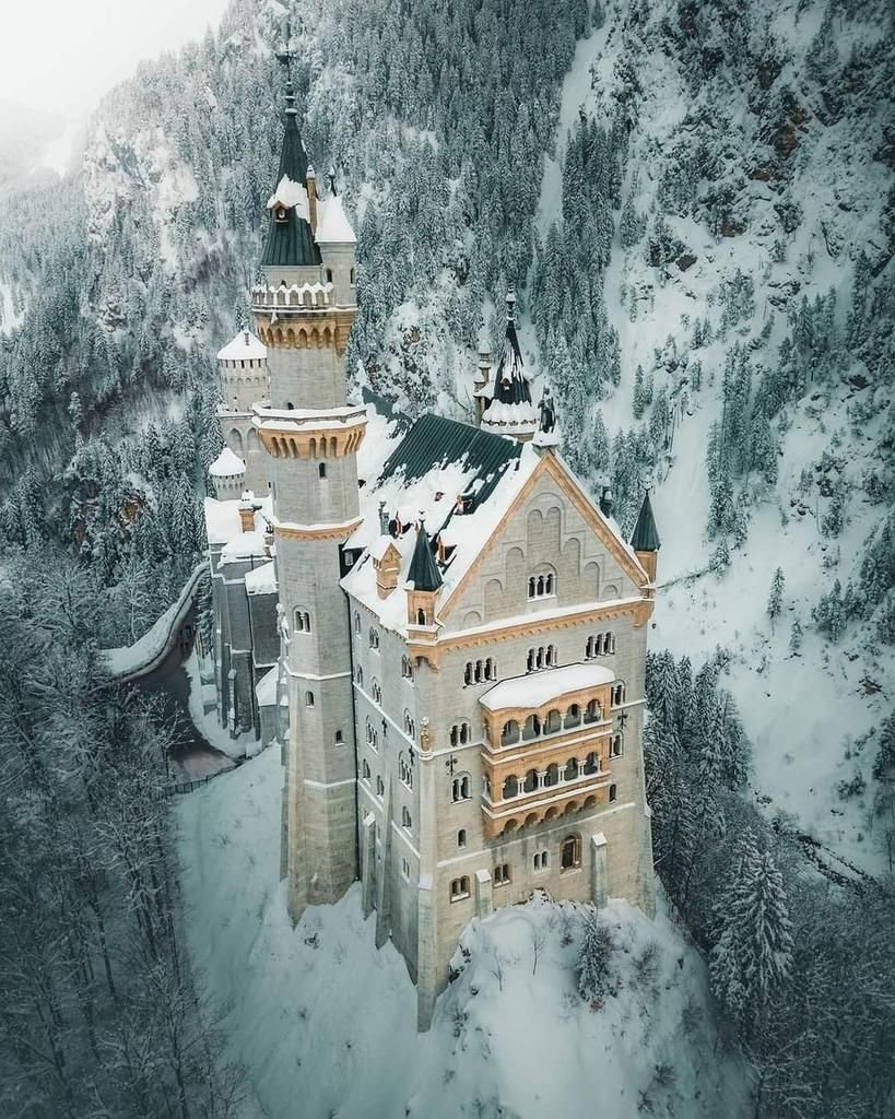 Замок Нойшванштайн (Sсhloss Neuschwanstein)
