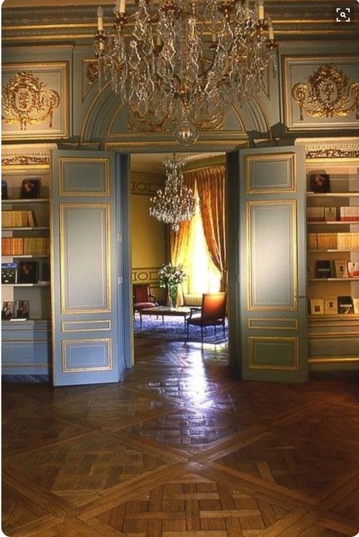 Стиль Версаль в интерьере квартиры