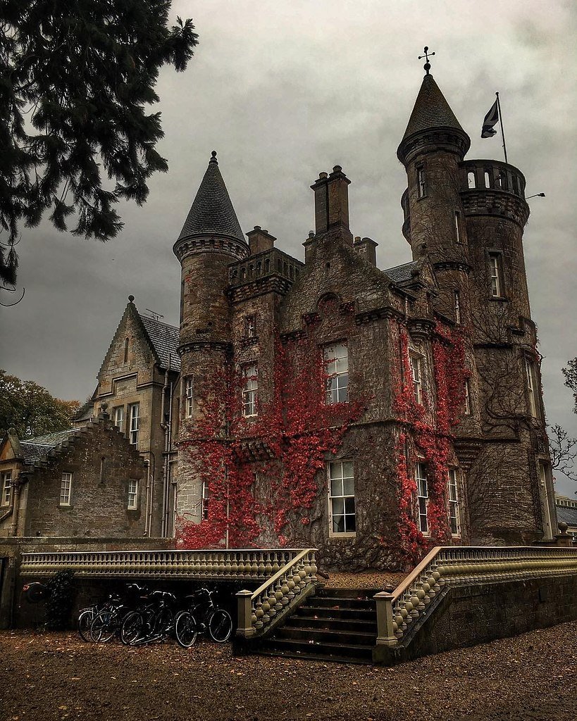 Замок карловери Carlowrie Castle Шотландия
