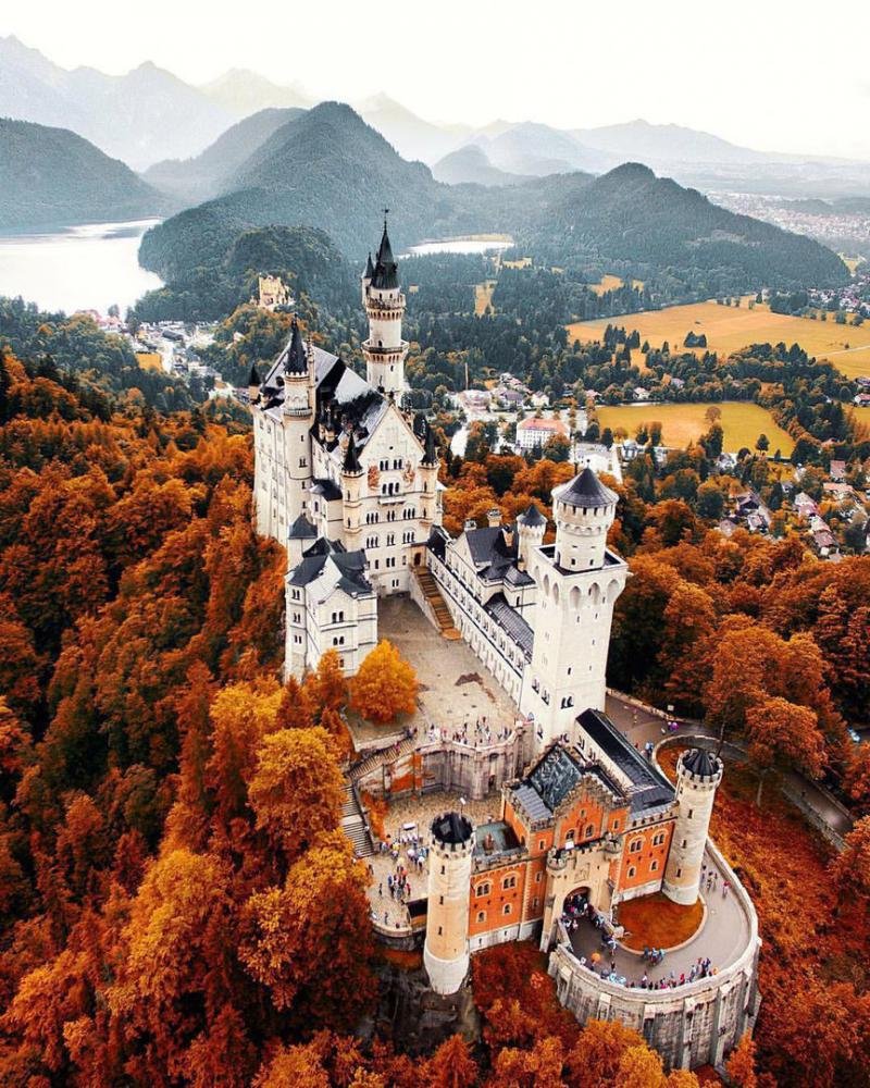 Замок Нойшванштайн Schloss Neuschwanstein