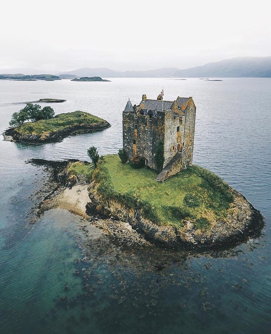 Замок сталкер Шотландия фото