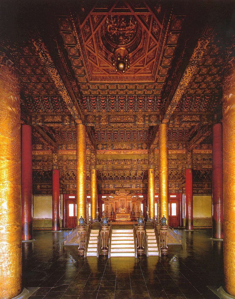 Императорский дворец Токио внутри