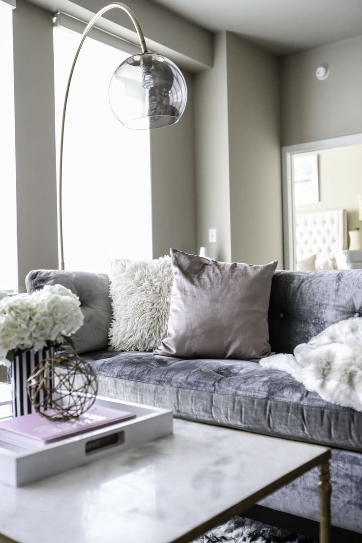 Диван в интерьере